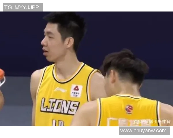 朱俊龙：从青涩少年到篮球场上的璀璨明星之路探秘