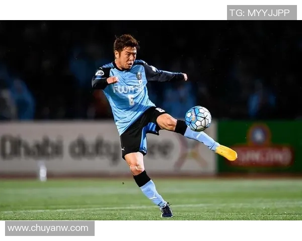 横滨水手与仙台七的激烈对决展现足球魅力与团队精神