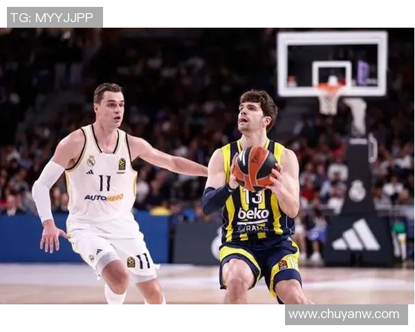 广东与深圳季后赛直播全程回顾精彩瞬间与战术分析 广东与深圳季后赛直播全程回顾精彩瞬间与战术分析